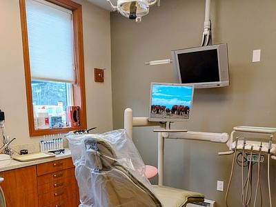 Alaska Dental Arts